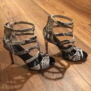 Snake print pumps
